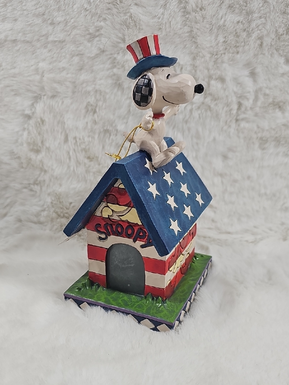 Jim Shore Peanuts Snoopy Home Of The Brave Figurine  S4059438